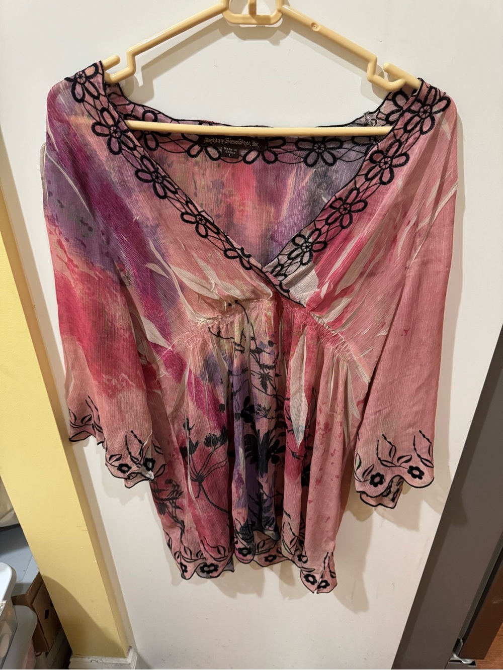 Fairy Women’s Pink Floral V-Neck Tunic Top